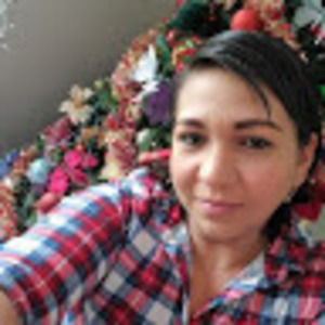 Meet your Posher, Alejandra